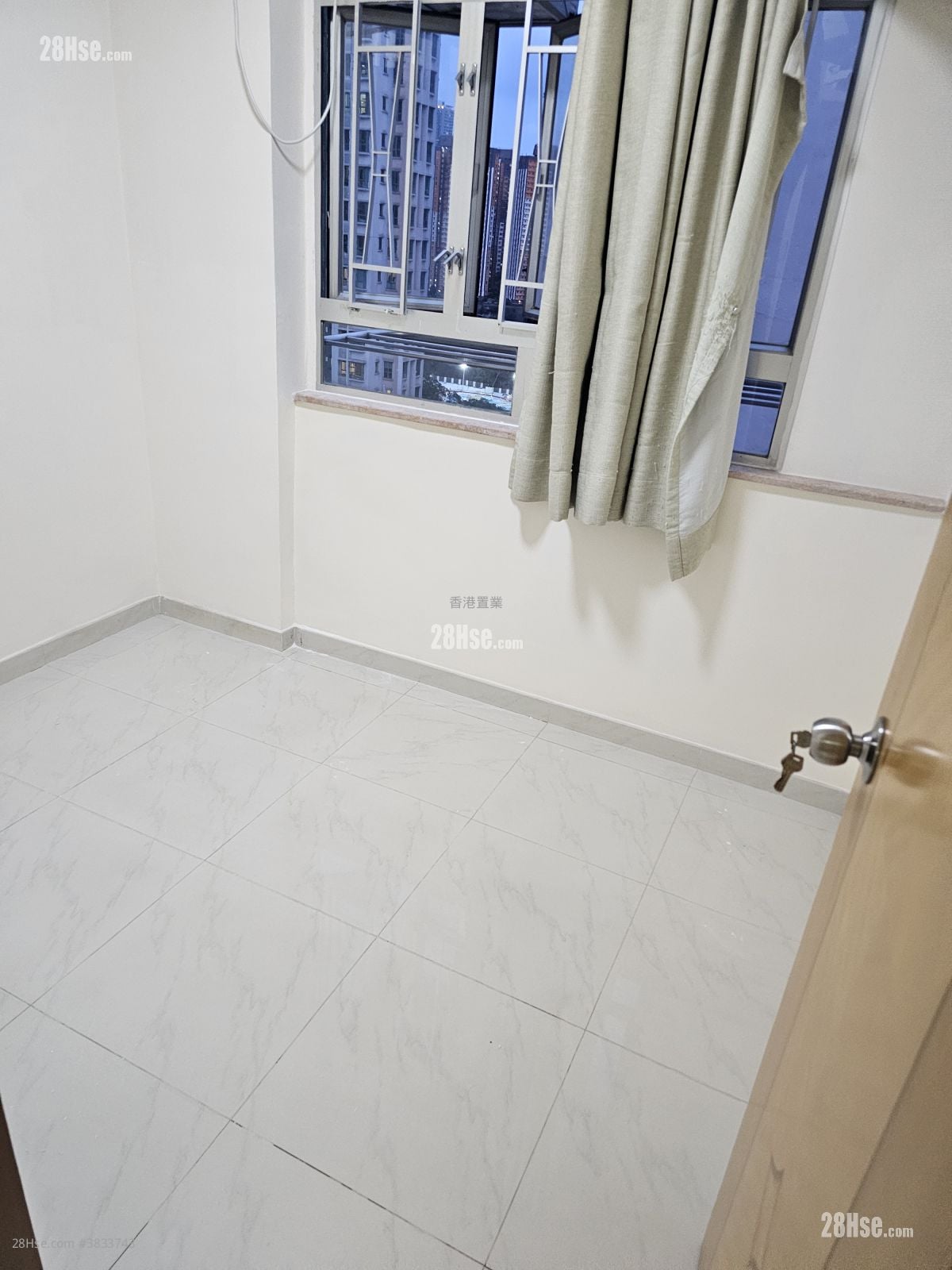 Wang Kwong Building Sell 1 Bathroom 386 ft²