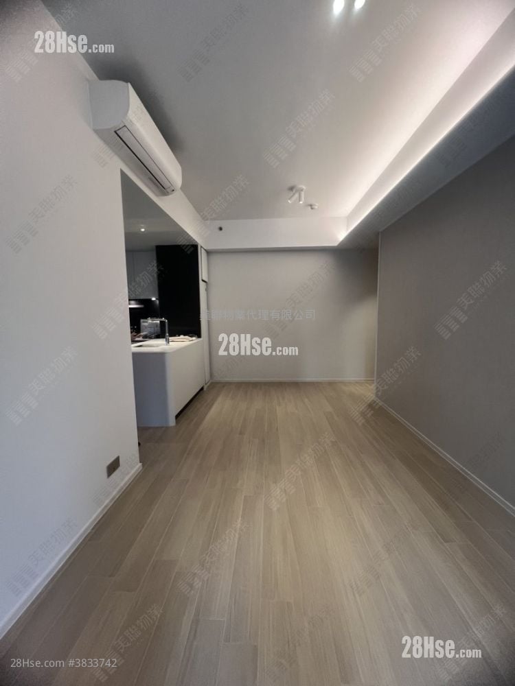 One Innovale Rental 672 ft²