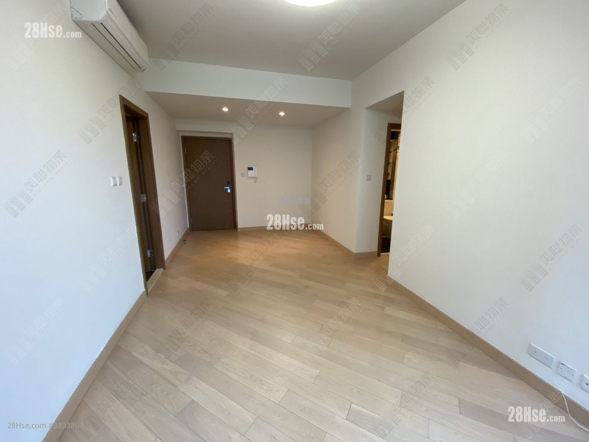 Grand Yoho Sell 3 Bedrooms , 1 Bathroom 786 ft²