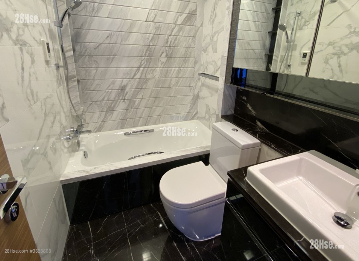 Grand Yoho Sell 3 Bedrooms , 1 Bathroom 786 ft²