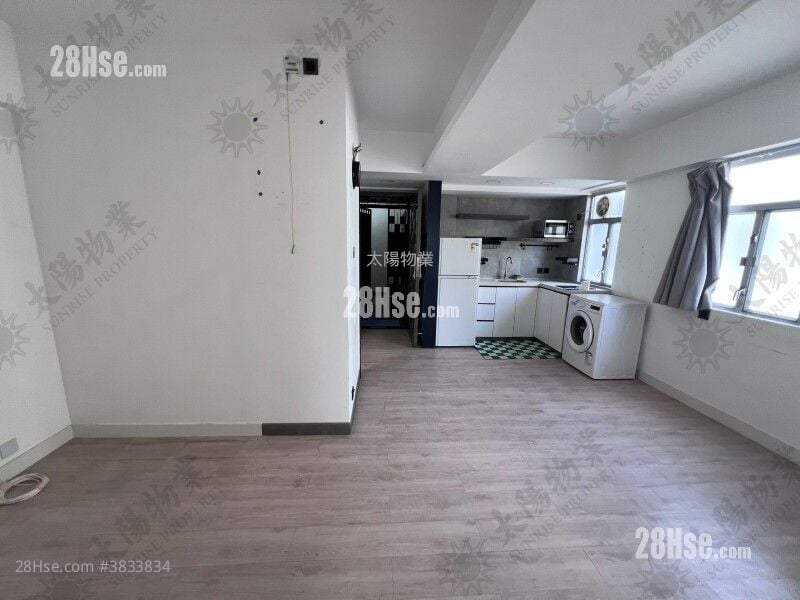 黃埔新村 租盤 2 房 390 平方呎