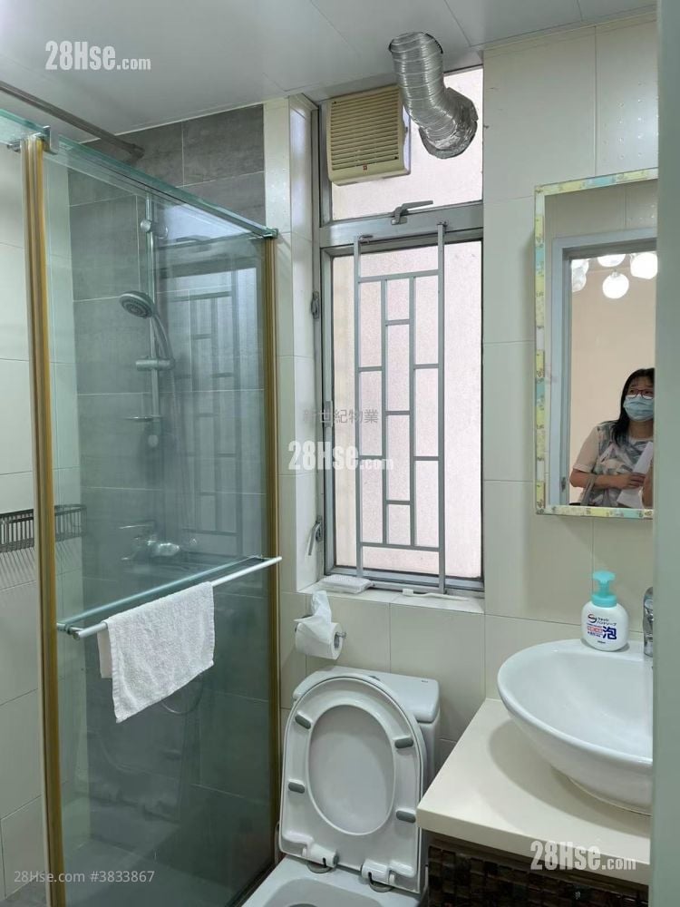 Harbour Heights Sell 2 Bedrooms , 1 Bathroom 628 ft²
