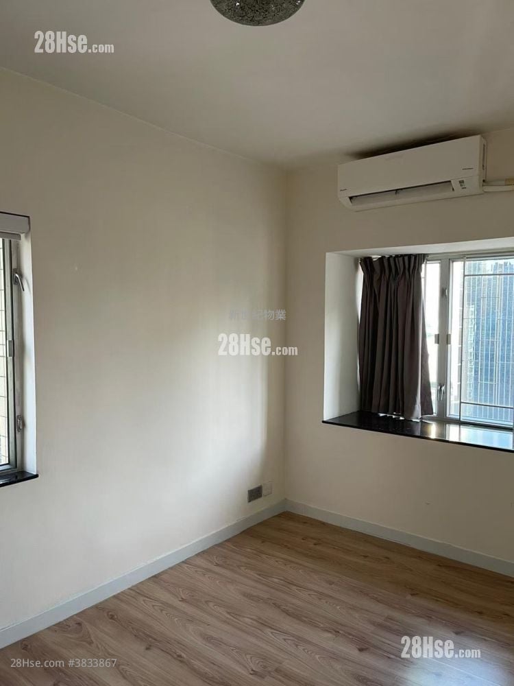 Harbour Heights Sell 2 Bedrooms , 1 Bathroom 628 ft²