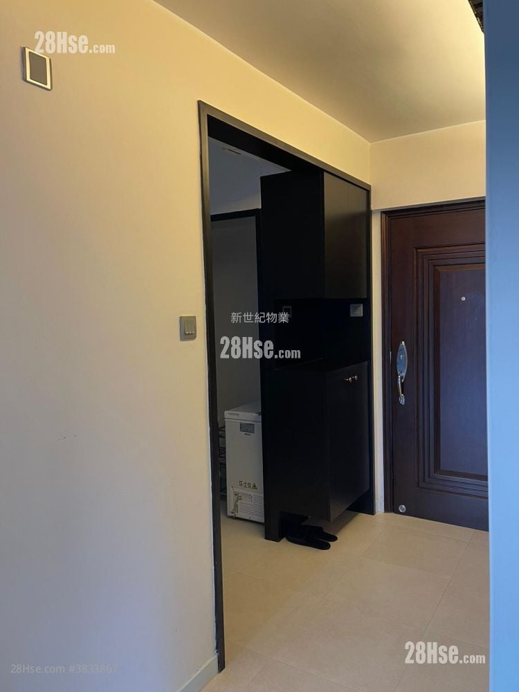 Harbour Heights Sell 2 Bedrooms , 1 Bathroom 628 ft²