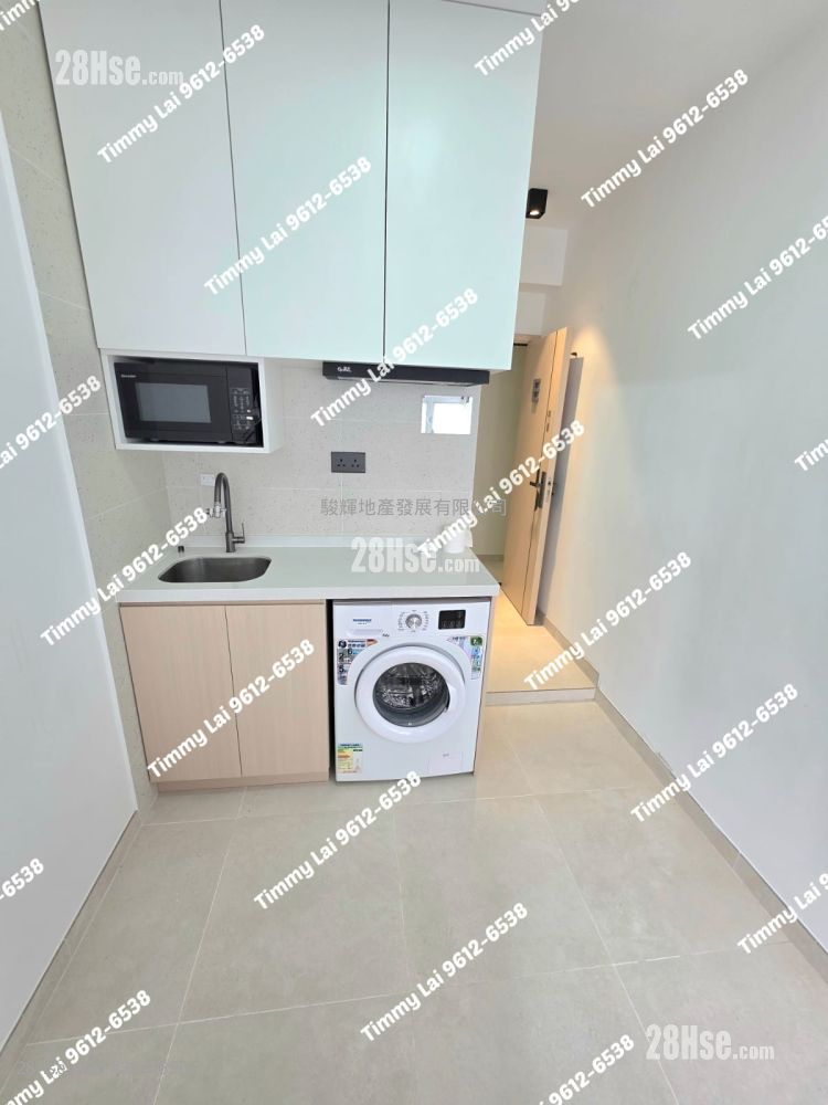 Mirador Mansion Rental Studio , 1 Bathroom 180 ft²