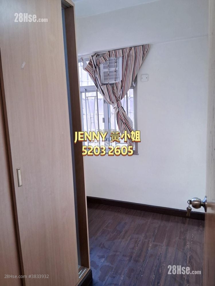 Yau Lee Building Sell 2 Bedrooms , 1 Bathroom 323 ft²