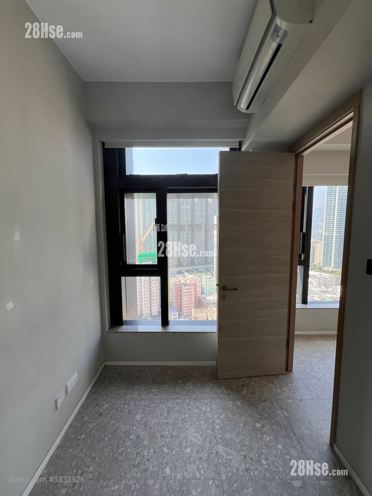 Artisan Garden Sell 1 Bedroom , 1 Bathroom 283 ft²