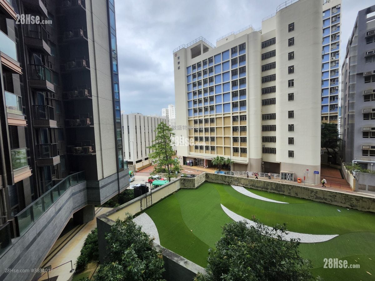 Mantin Heights Sell 2 Bedrooms , 1 Bathroom 595 ft²
