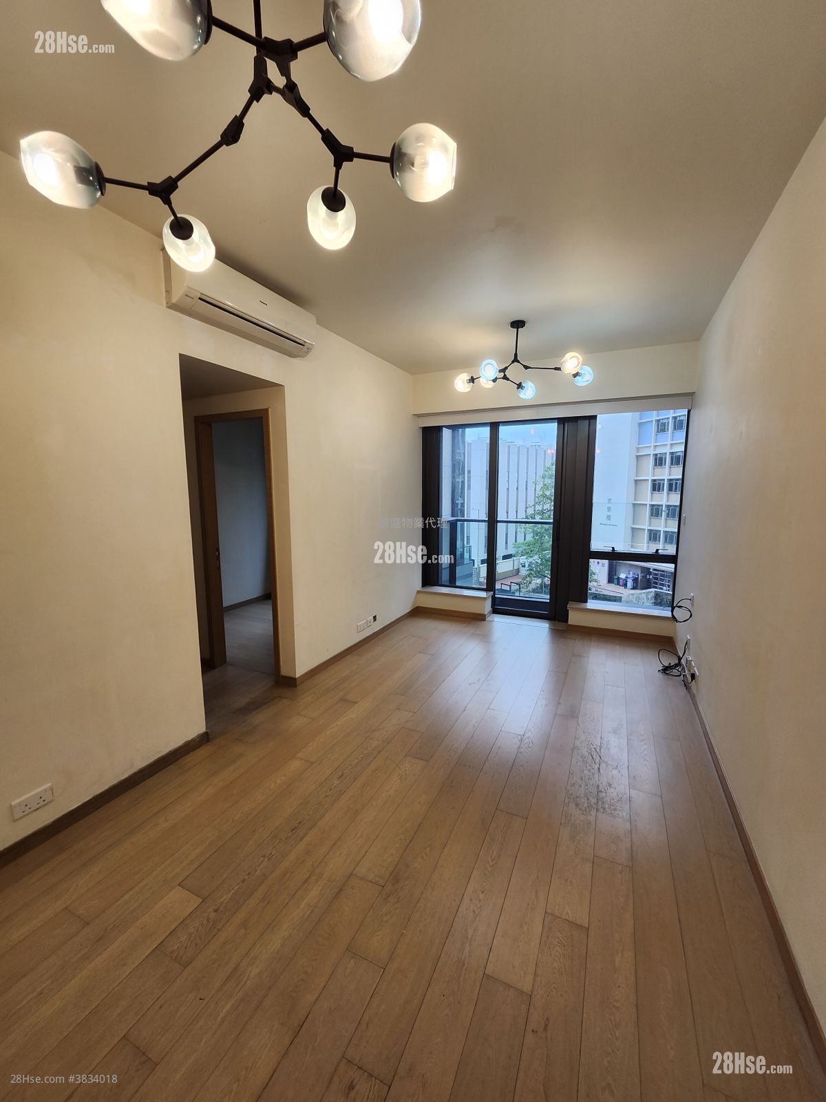 Mantin Heights Sell 2 Bedrooms , 1 Bathroom 595 ft²