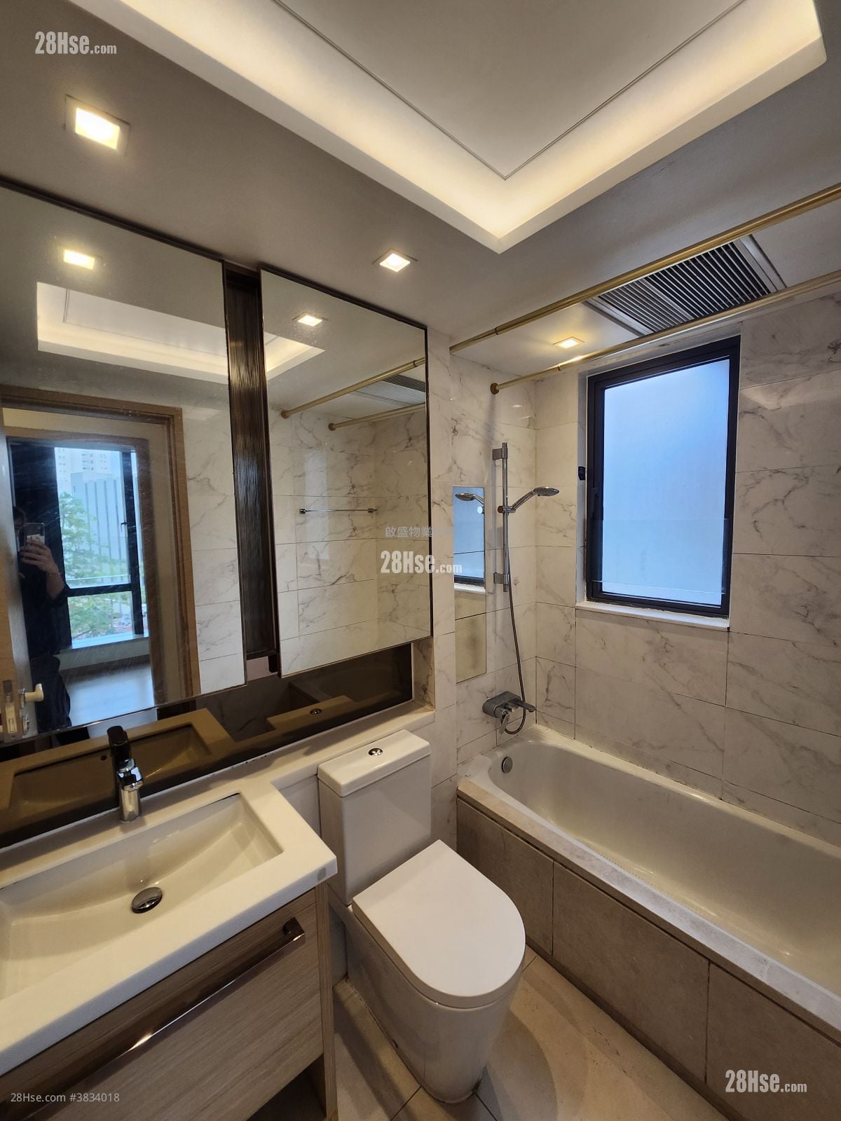 Mantin Heights Sell 2 Bedrooms , 1 Bathroom 595 ft²