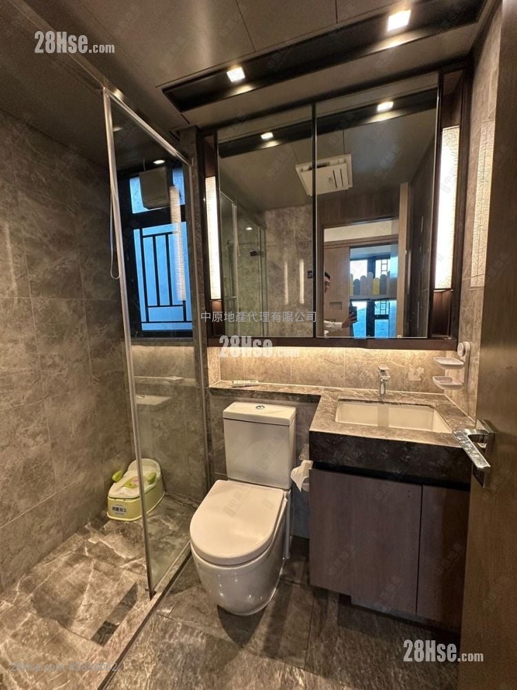 Wings At Seaii Sell 3 Bedrooms 532 ft²