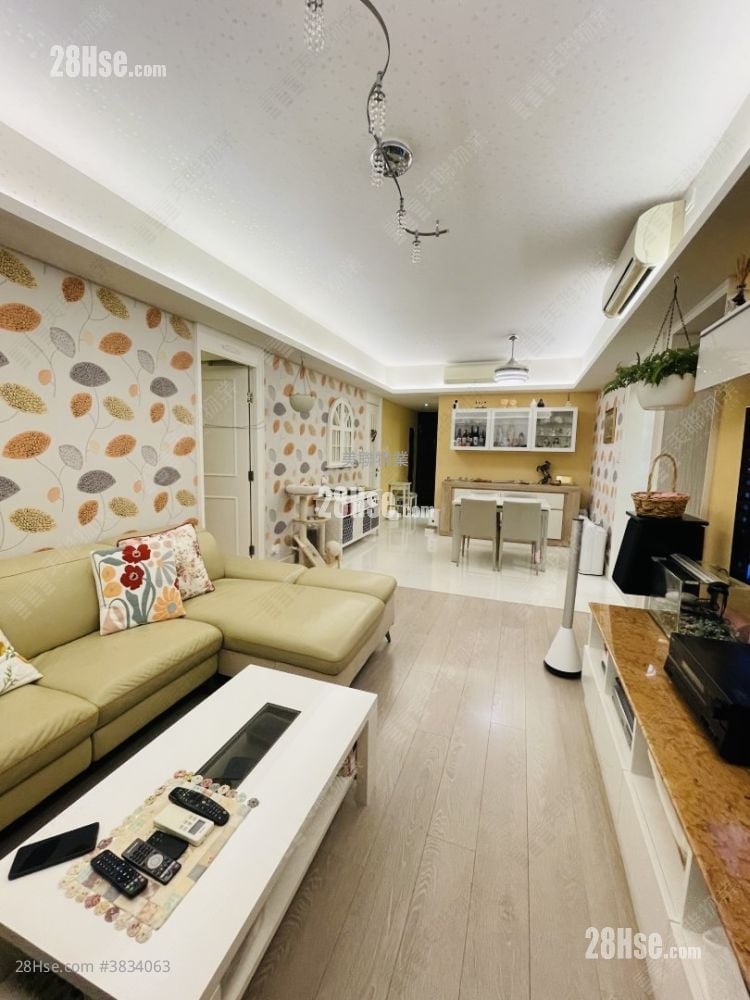 La Splendeur Of Le Prestige Sell 4 Bedrooms 1,005 ft²