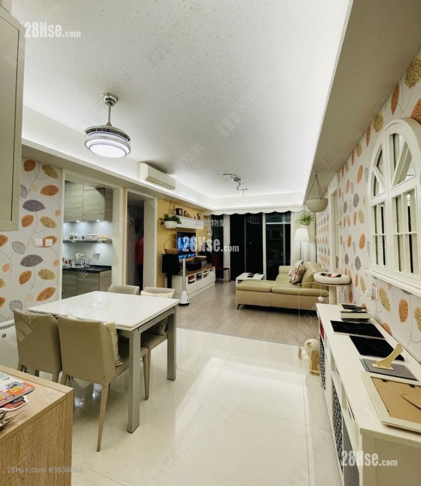 La Splendeur Of Le Prestige Sell 4 Bedrooms 1,005 ft²
