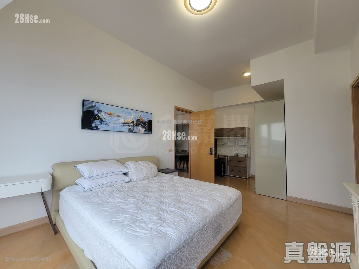 The Masterpiece Rental 3 Bedrooms , 2 Bathrooms 1,474 ft²