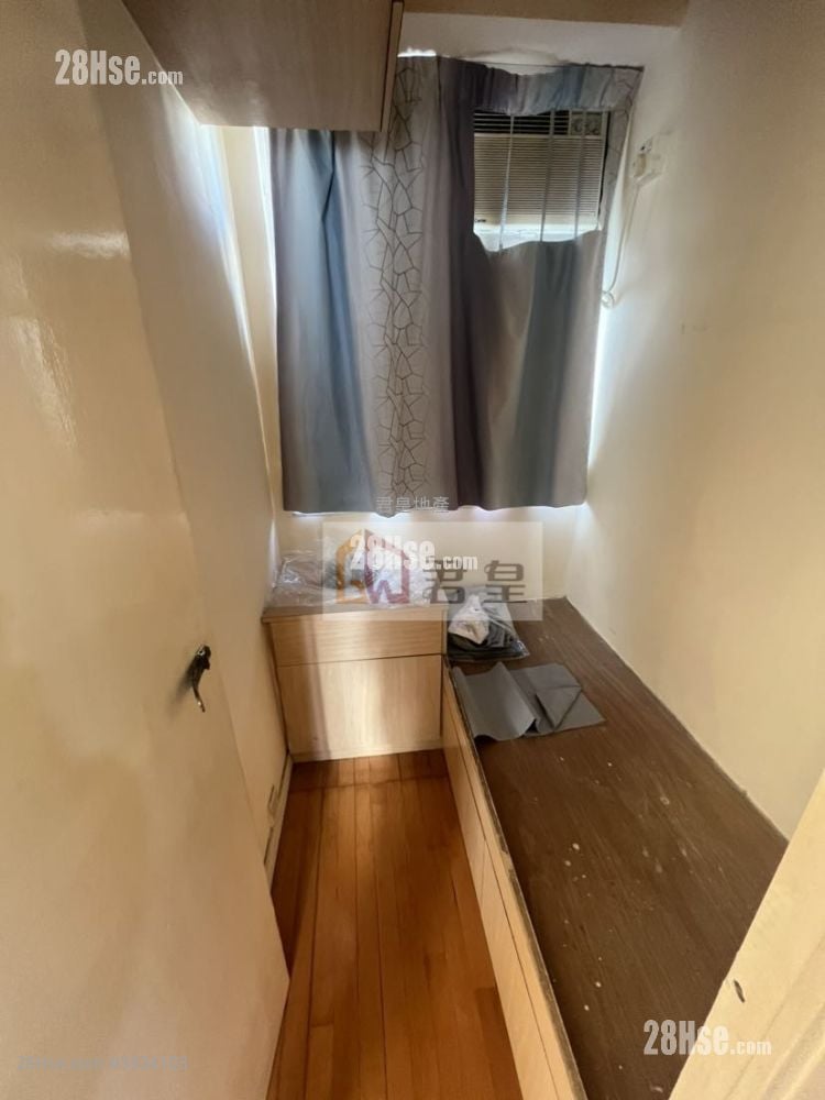 Siu Yip Building Rental 3 Bedrooms , 1 Bathroom 399 ft²
