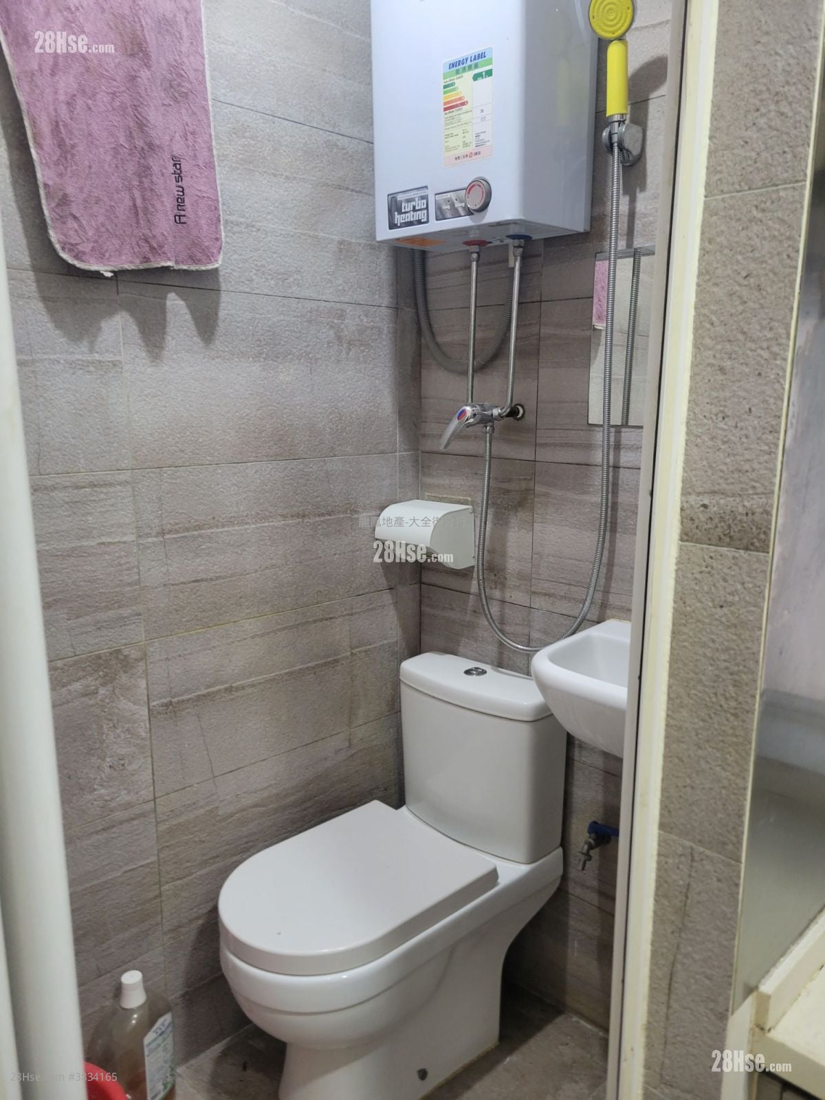 Apartment Sell 3 Bedrooms , 3 Bathrooms 635 ft²