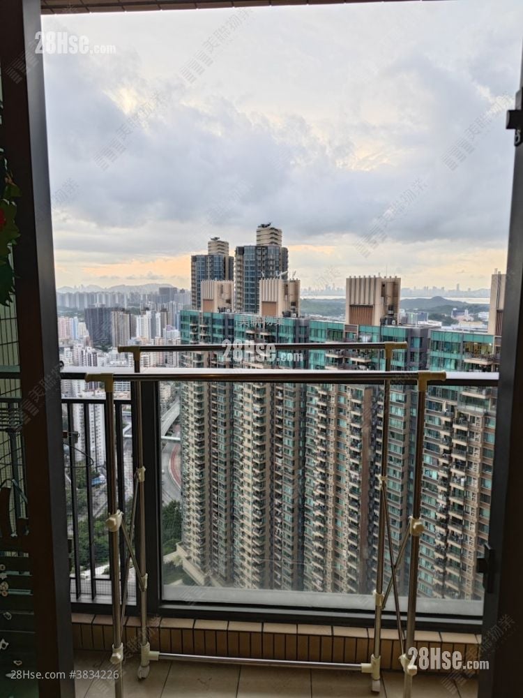 Yoho Midtown 租盤 3 房 , 2 浴室 693 平方呎