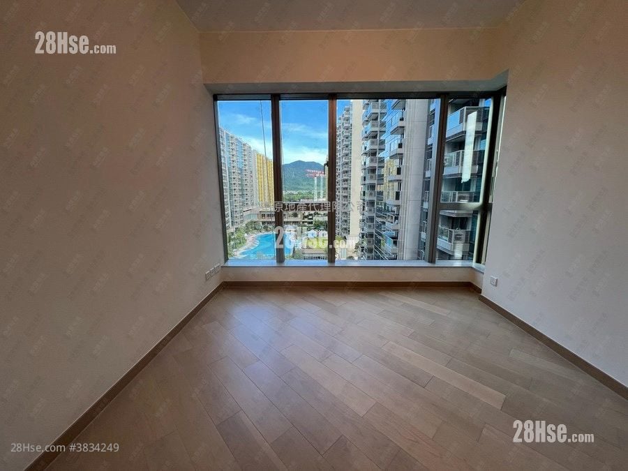 Grand Mayfair  Sell 3 Bedrooms , 2 Bathrooms 668 ft²