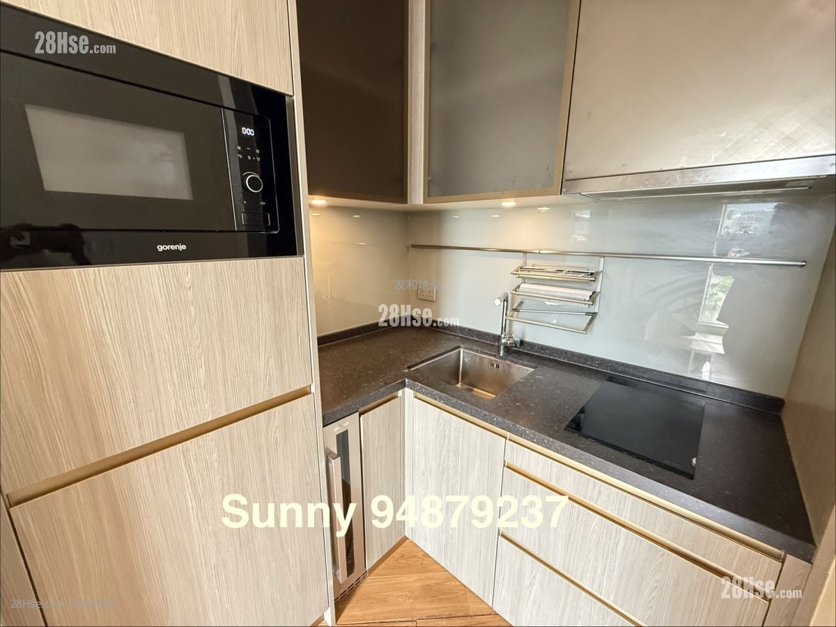 La Salle Residence Rental 2 Bedrooms , 1 Bathroom 402 ft²