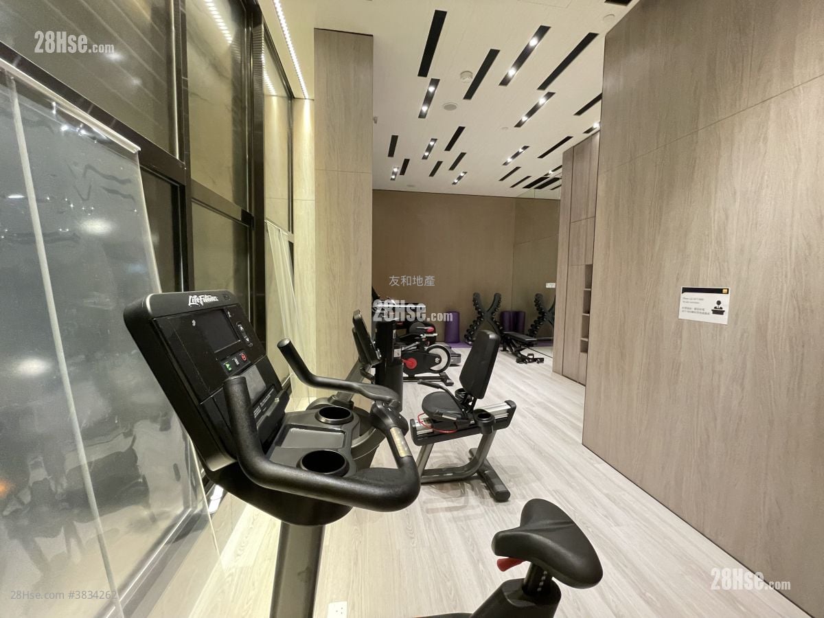 La Salle Residence Rental 2 Bedrooms , 1 Bathroom 402 ft²
