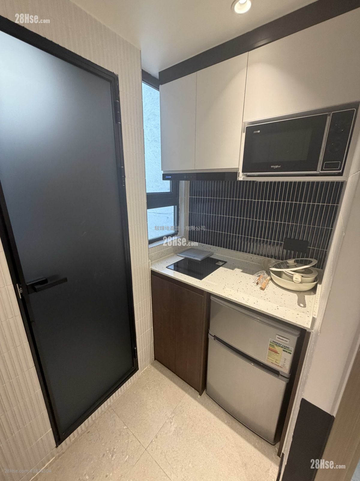 kitchen: 9-11 Staunton Street Rental 2 Bedrooms , 1 Bathroom 350 ft²