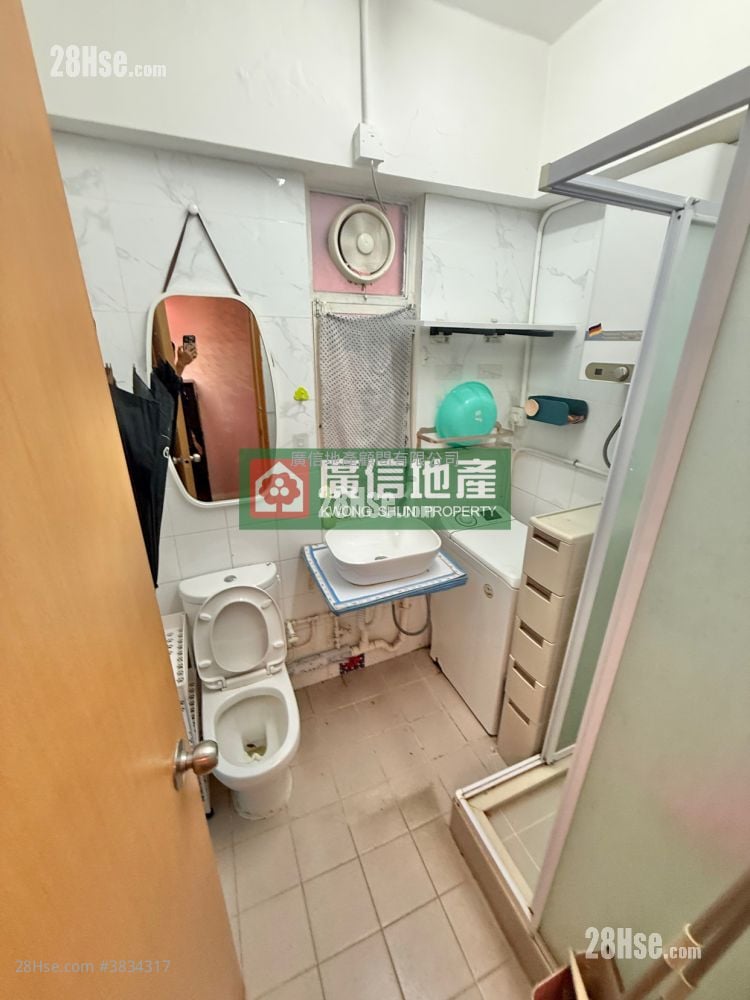 国佳大厦 租盘 2 房 , 1 浴室 440 平方尺
