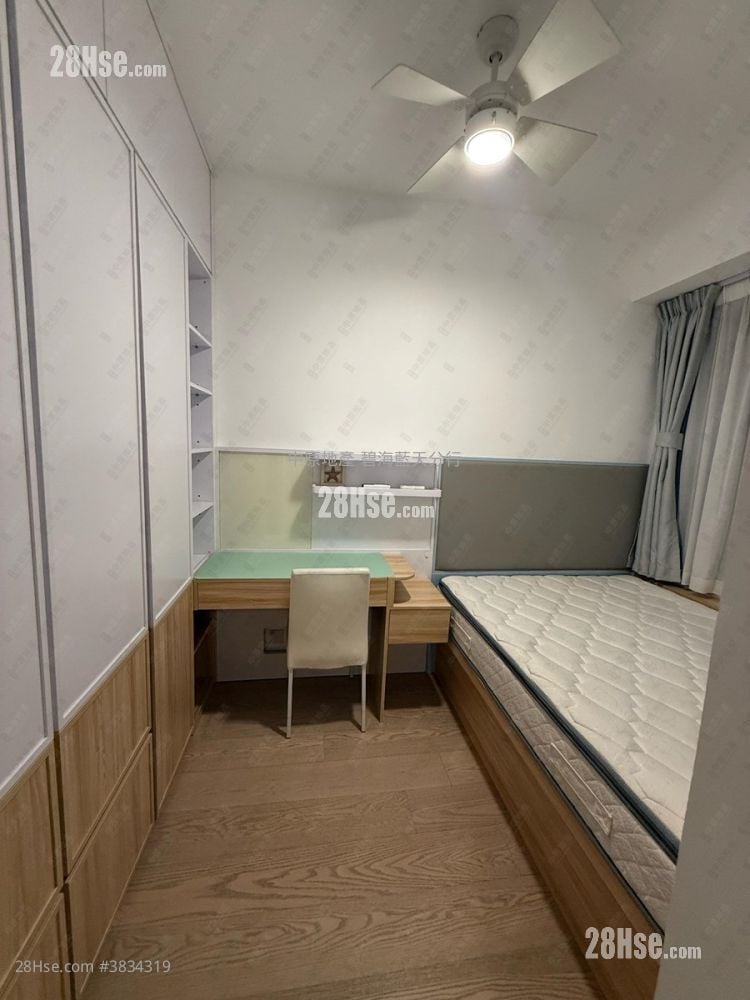 Seaside Sonata Rental 505 ft²