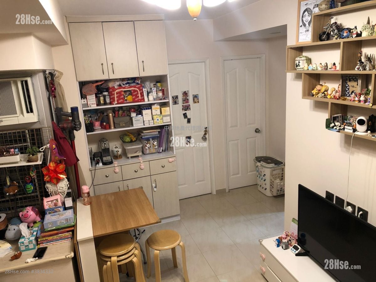 Shatinpark Sell 2 Bedrooms , 1 Bathroom 324 ft²