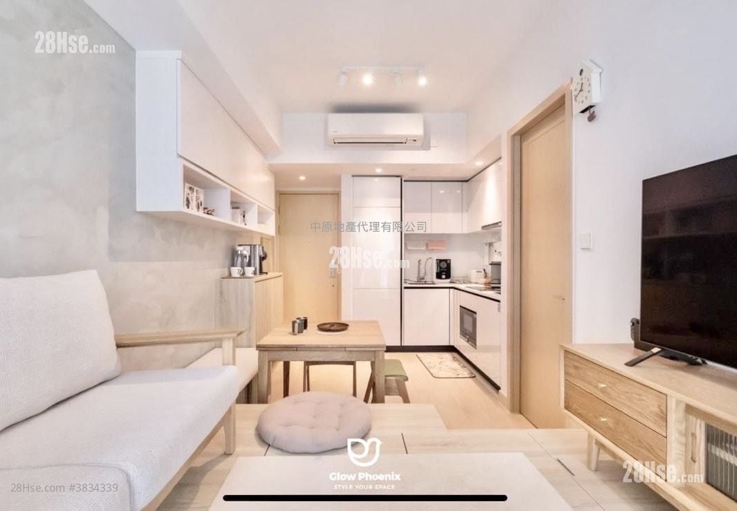 Marini Sell 1 Bedroom 370 ft²