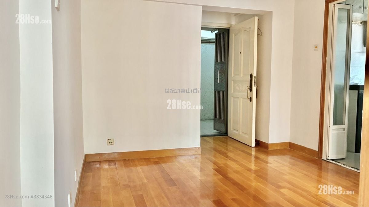 Tropicana Gardens Rental 2 Bedrooms , 1 Bathroom 333 ft²