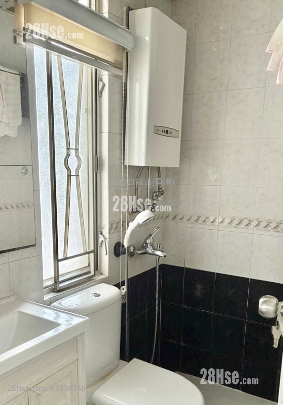 Tropicana Gardens Rental 2 Bedrooms , 1 Bathroom 333 ft²