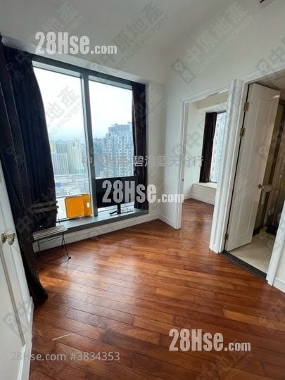Maison Rose Rental