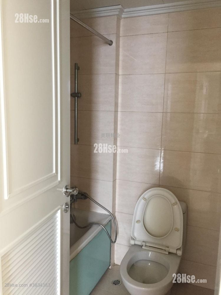 Central Park Towers Sell 2 Bedrooms 502 ft²