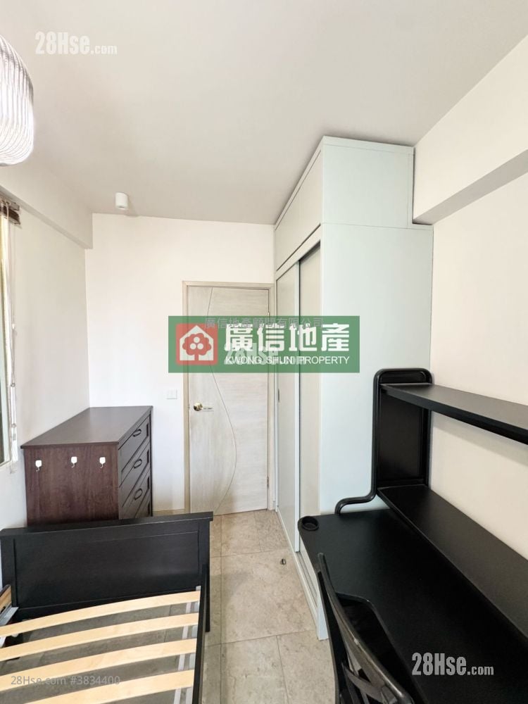 Cheong Fat Mansion Sell 1 Bedroom , 1 Bathroom 324 ft²