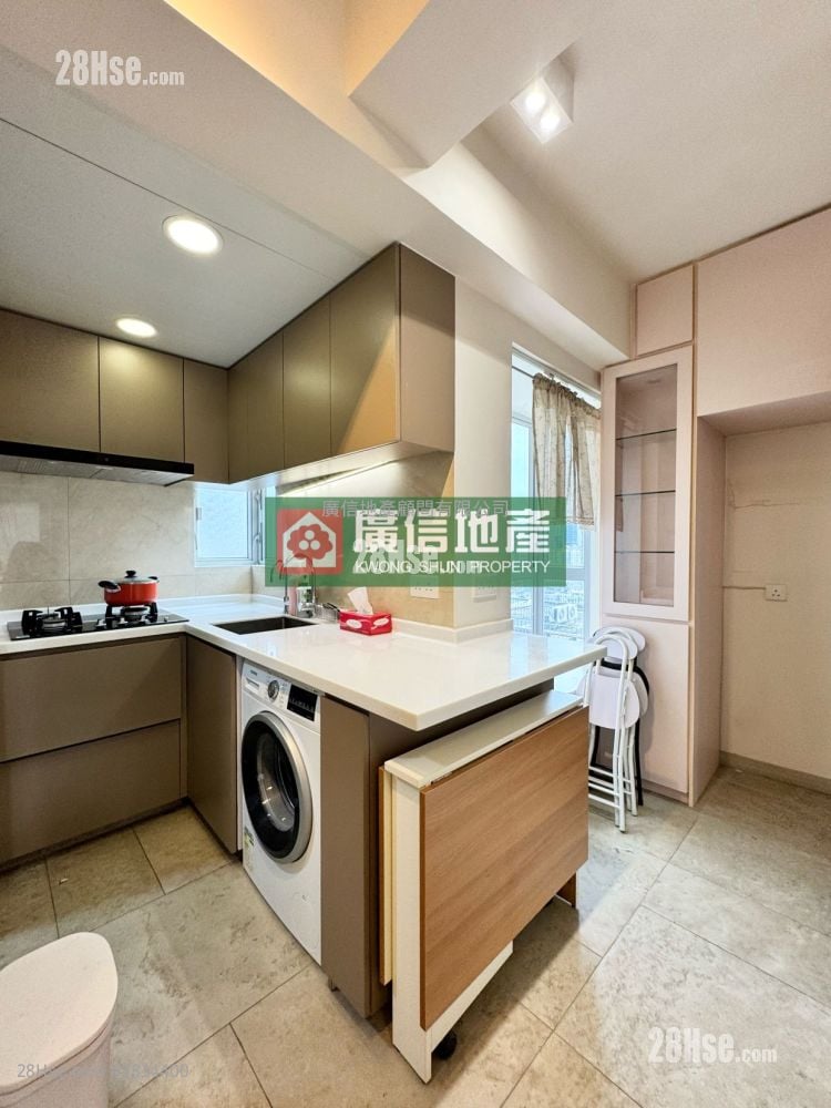 Cheong Fat Mansion Sell 1 Bedroom , 1 Bathroom 324 ft²