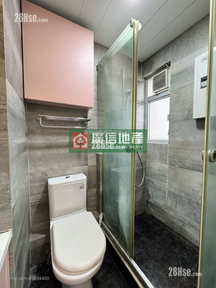 Cheong Fat Mansion Sell 1 Bedroom , 1 Bathroom 324 ft²