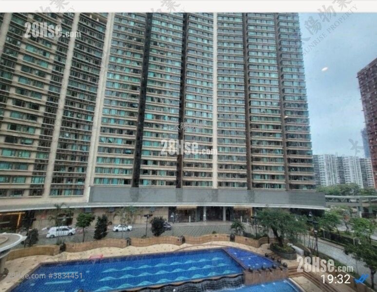 Royal Peninsula Sell 4 Bedrooms 968 ft²