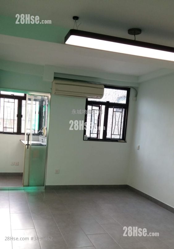 Houston Court Sell Studio , 1 Bathroom 240 ft²
