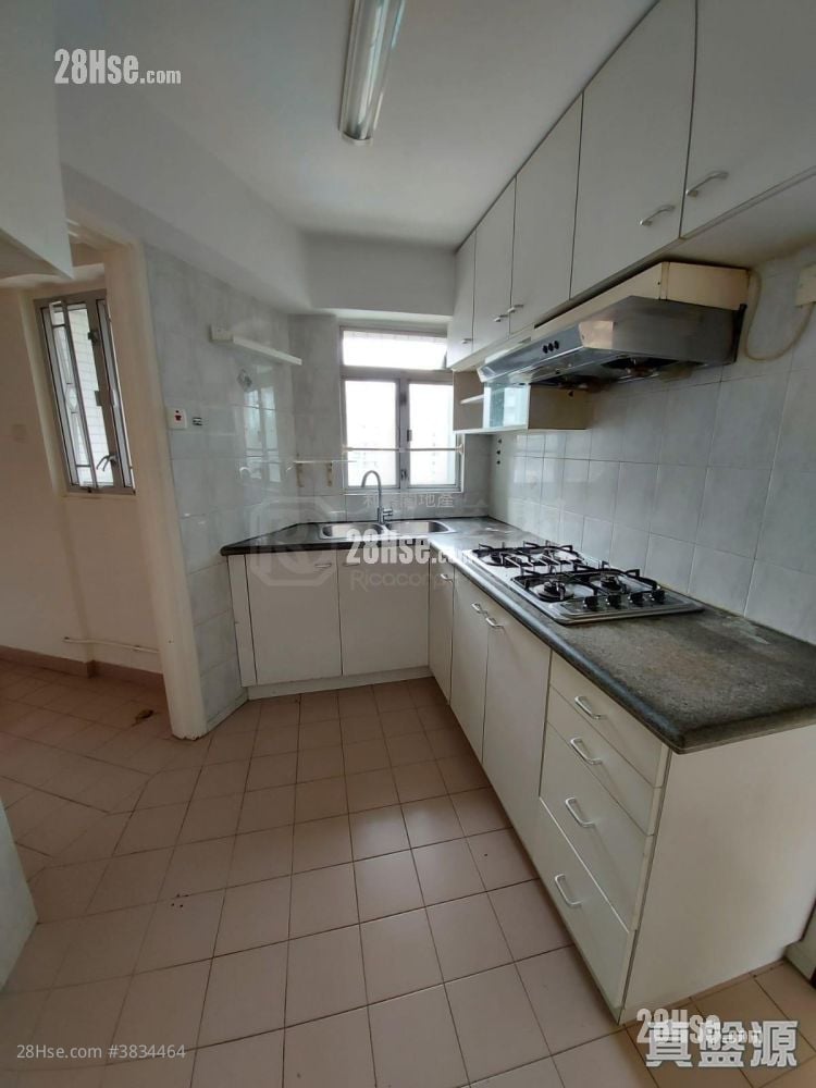 Braemar Hill Mansions Sell 3 Bedrooms , 2 Bathrooms 1,090 ft²