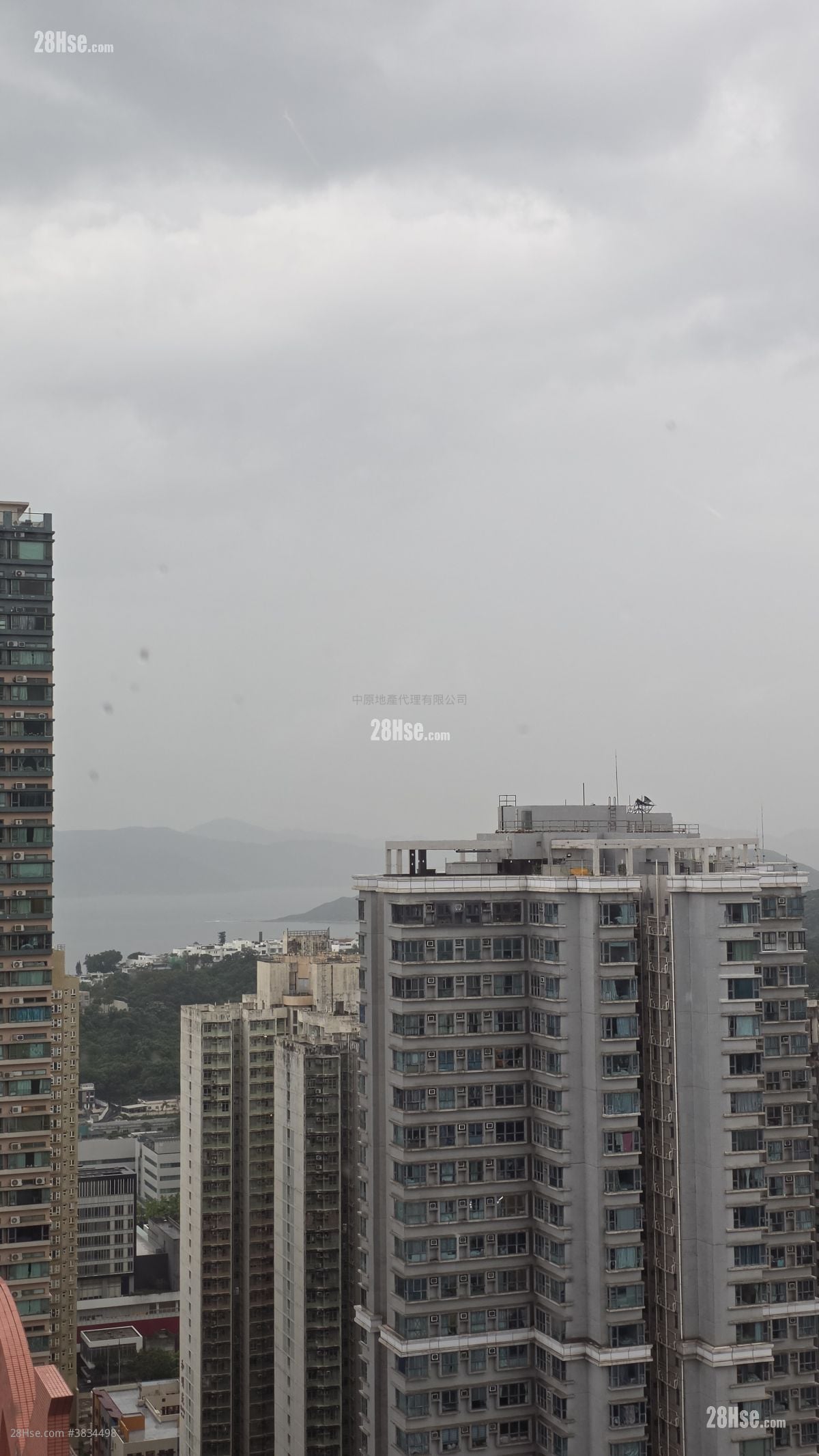 Nan Fung Plaza Sell 1,279 ft²