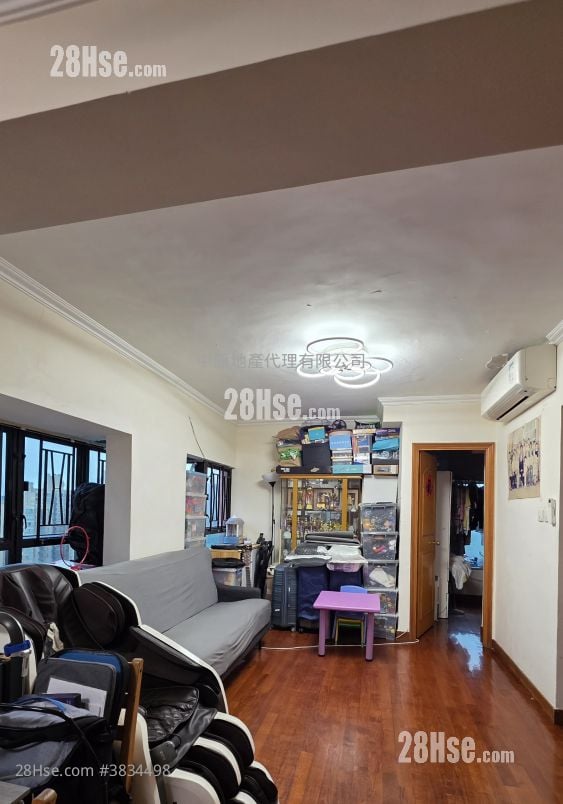 Nan Fung Plaza Sell 1,279 ft²
