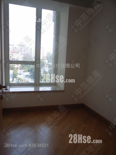 Peak One Sell 3 Bedrooms , 3 Bathrooms 1,084 ft²