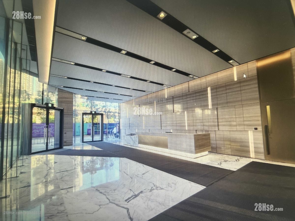 Four Seas Group Centre Sell 11,542 ft²