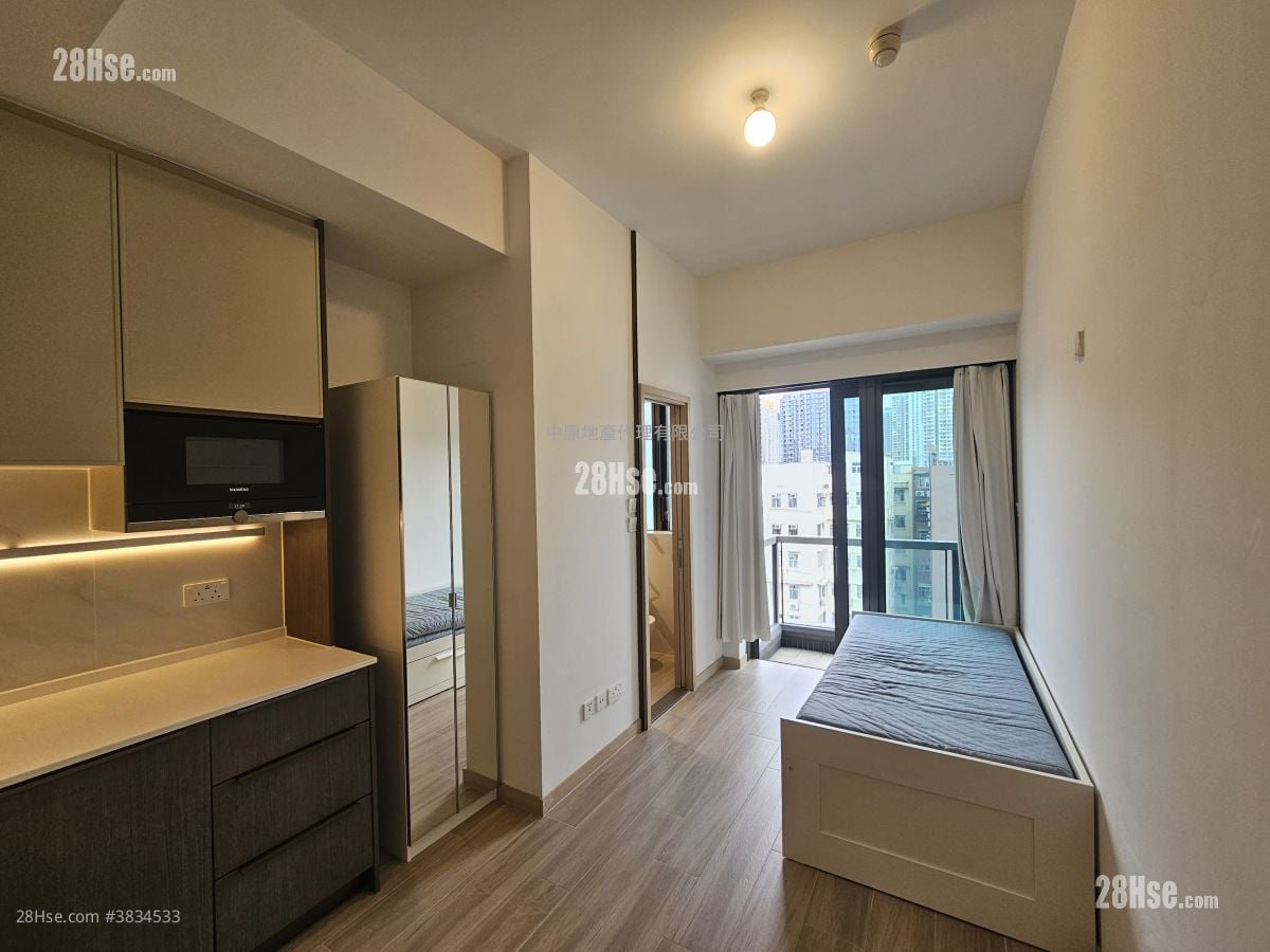 J Loft Rental Studio , 1 Bathroom 205 ft²