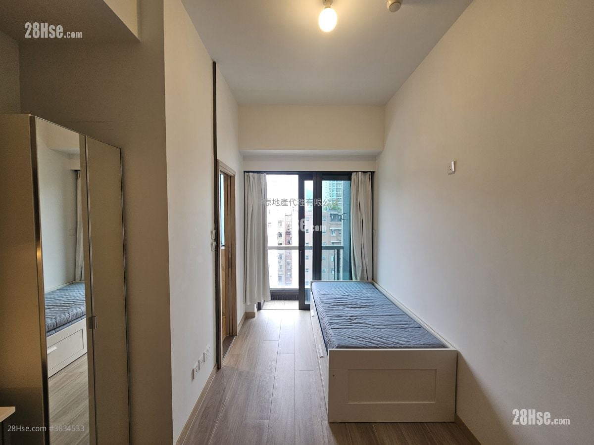 J Loft Rental Studio , 1 Bathroom 205 ft²