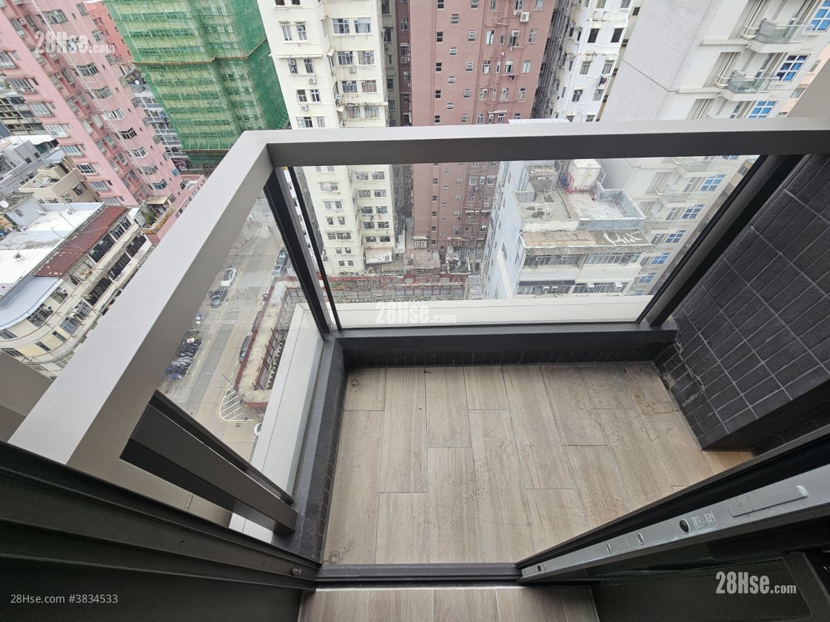 J Loft Rental Studio , 1 Bathroom 205 ft²
