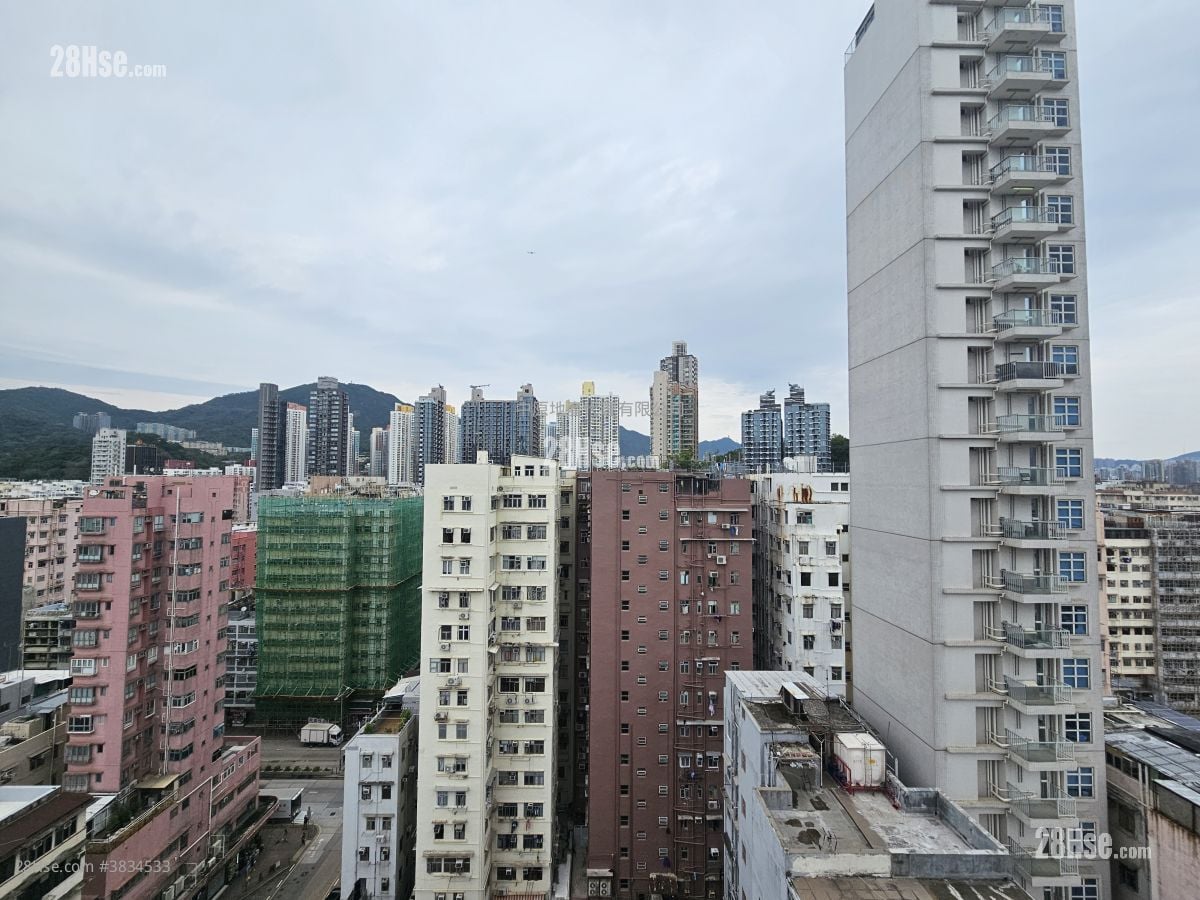 J Loft Rental Studio , 1 Bathroom 205 ft²