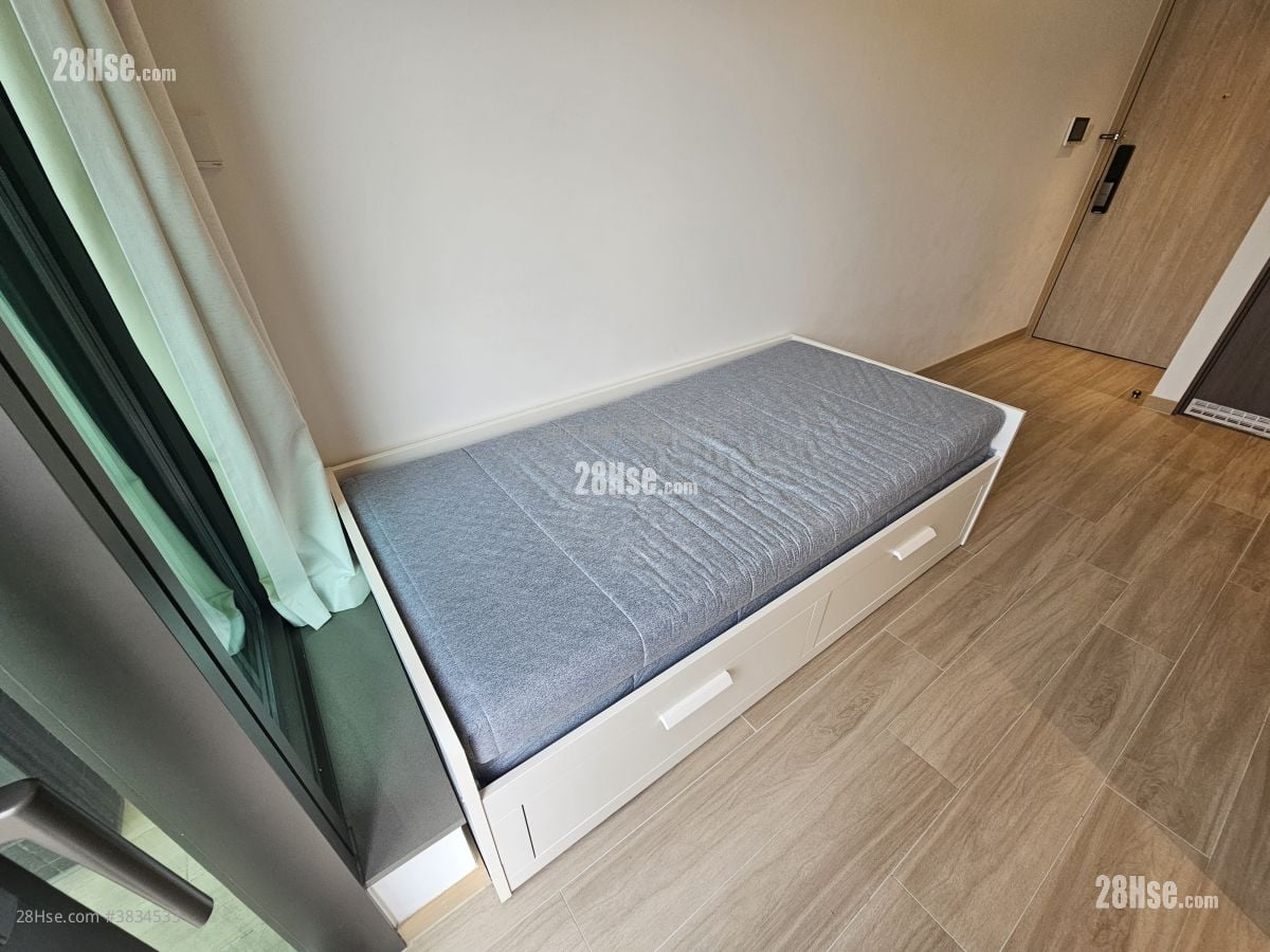 J Loft Rental Studio , 1 Bathroom 205 ft²