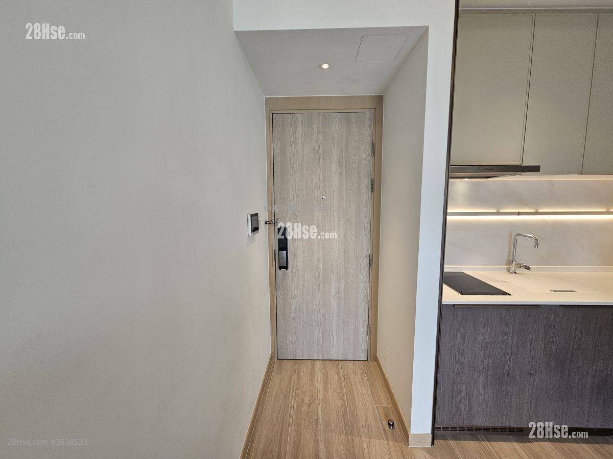 J Loft Rental Studio , 1 Bathroom 205 ft²