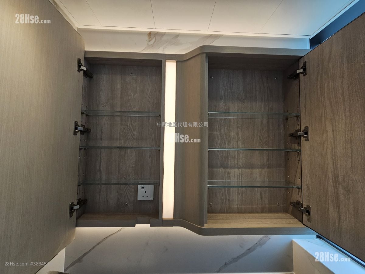 J Loft Rental Studio , 1 Bathroom 205 ft²